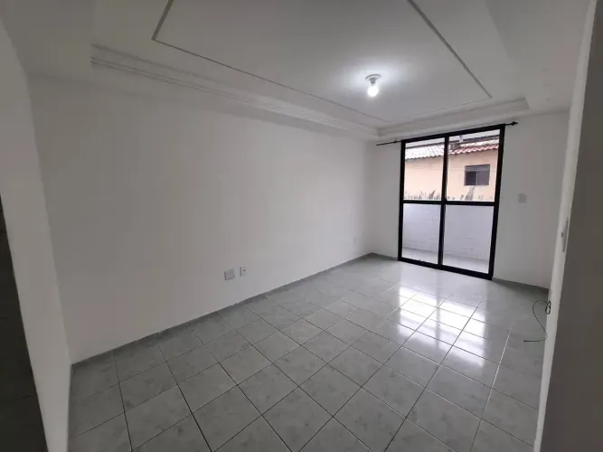 Alugo Apartamento com 02 quartos no Bessa - João Pessoa - PB