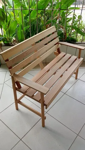 CADEIRA DE PÁTIO
