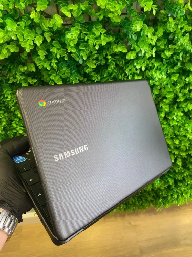 NOTEBOOK CHROMEBOOK SAMSUMG 2 GB RAM - DUAL CORE INTEL 16GB SSD