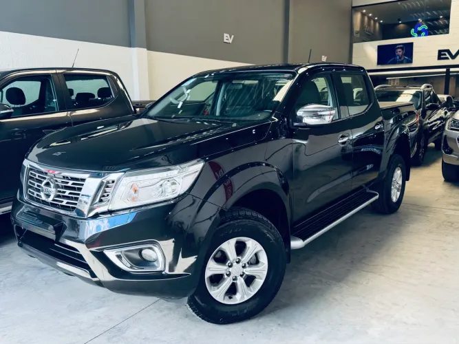 Nissan Frontier XE CD 4X4 2.3 Bi-TB Diesel Aut. 2019