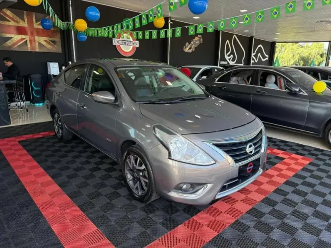 Nissan Versa Unique 1.6 16V Flex 4P Mec. 2016