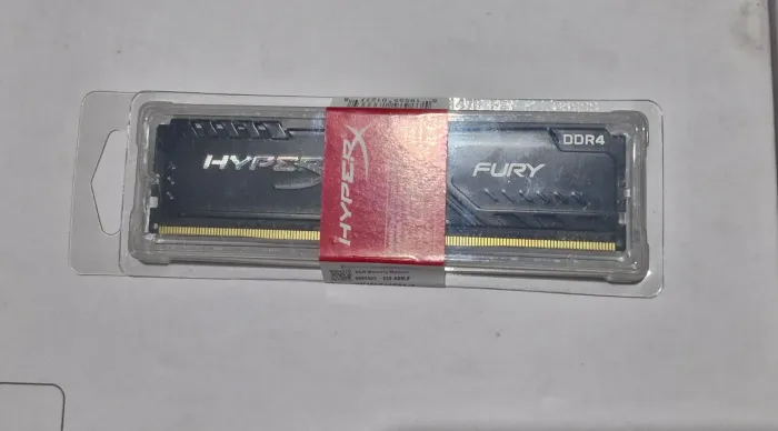 DDR4 8gb 3200Mhz HyperX lacrada