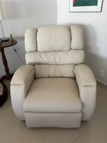 Poltrona reclinável