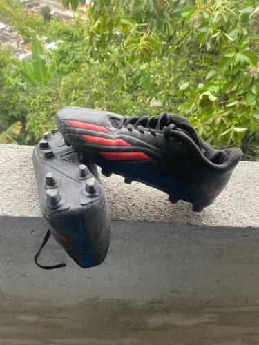 Chuteira campo adidas deportivo 