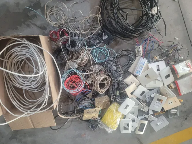 Fios de eletricidade