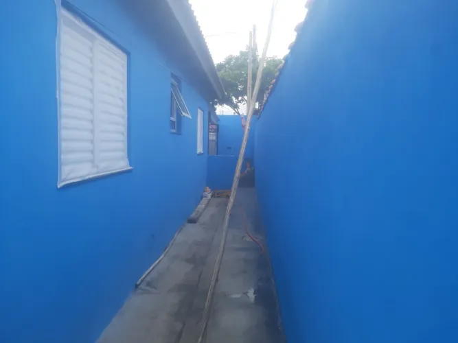 Vendo 2 casa frente e fundos 