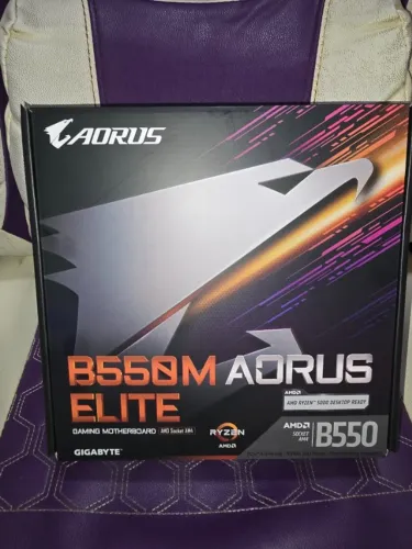 Placa Mae AM4 DDR4 Gigabyte B550M AORUS ELITE Rev1.3-Lacrada-3 anos de garantia-Parcelo 12