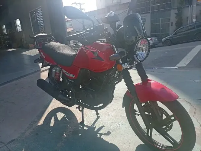 Venda se Suzuki gsr 150i- 2013