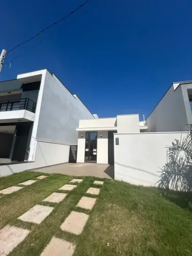 Casa de Condomínio em Paulina para locação - 3 dormitórios 1 suíte e 2 vagas de garagem