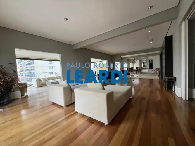 APARTAMENTO - VILA OLÍMPIA - SP