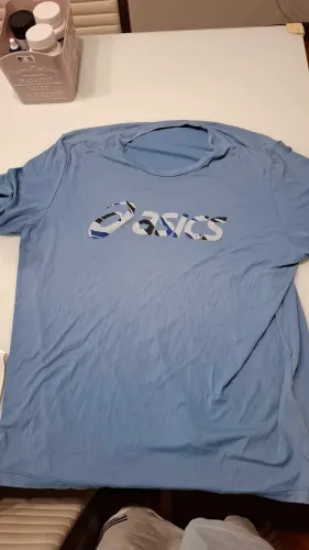 Camiseta Asics Racket. GG