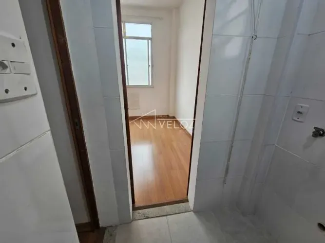 Apartamento - / Residencial / Centro