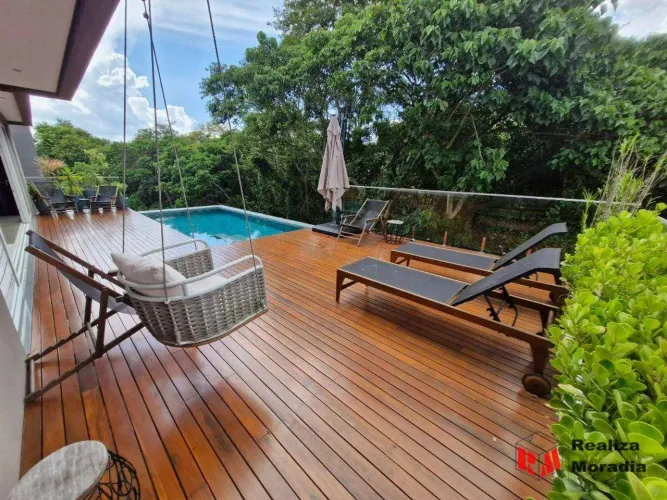 Casa de alto padrão a venda na Granja Viana, condominio exclusivo!