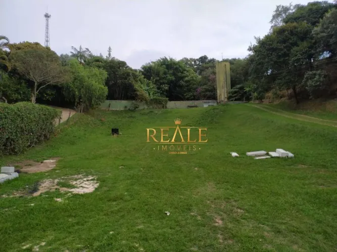 Terreno à venda, 2600 m² por R$ 990.000,00 - Condomínio Chácaras do Lago - Vinhedo/SP