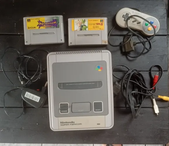 Nintendo Super famicom modelo 001