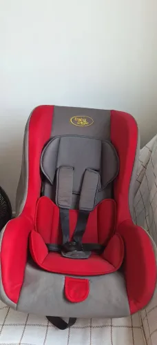Cadeira para automóveis