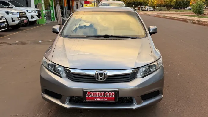 Honda Civic Sedan LXS 1.8/1.8 Flex 16V Aut. 4P 2014