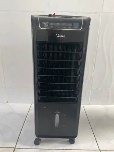 AKAP2Climatizador de Ar Frio, 60W, 4,5L, Midea Preto 220V, AKAP2