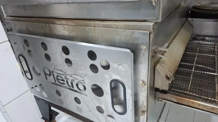 Forno de Esteira Pietro AM185 Pizza Gás GLP Profissional