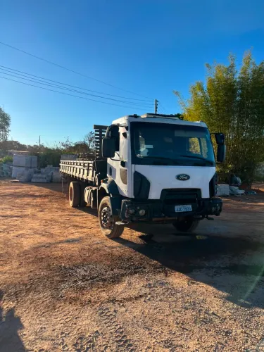 FORD / CARGO 1723 E TURBO 2P (DIESEL)(E5)