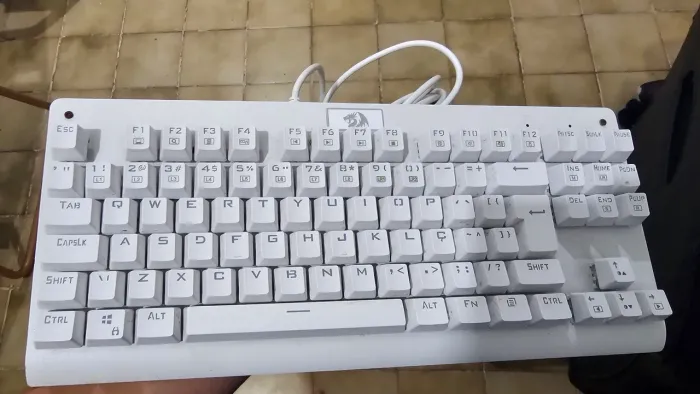 Teclado Redragon Mecânico 60% Branco