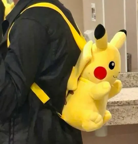 Mochila Pelúcia Pokémon Pikachu BBR Toys - Perfeito Estado (Original)