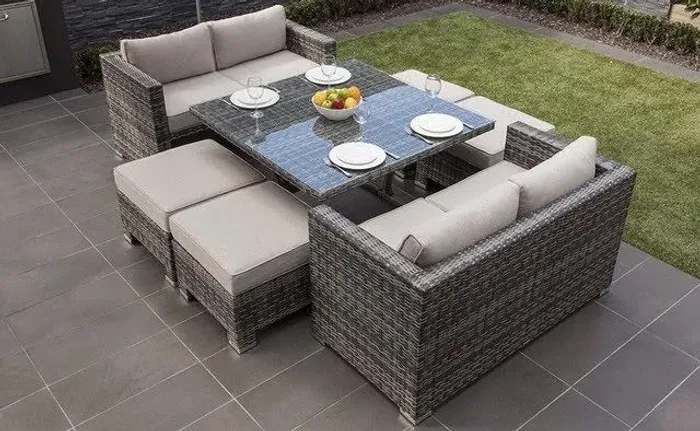 Conjunto de mesa com 6 cadeiras