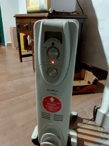 Aquecedor a óleo 