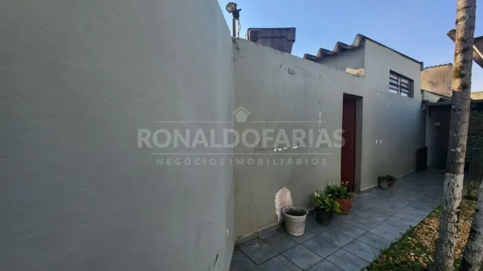 Galpão Comercial à Venda no Bairro de Interlagos Jardim Colonial 107 m²