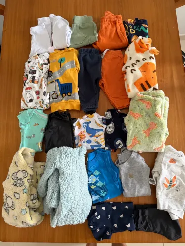 Lotinho de roupas bebê menino