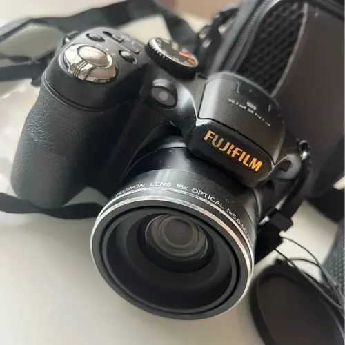 câmera fujifilm finepix s + Carregador Original Philips 