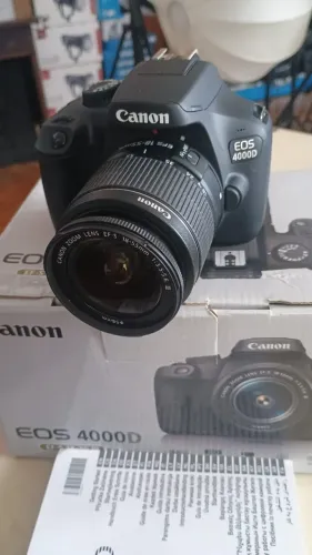 Câmera Canon 4000D completo e zerado na caixa !