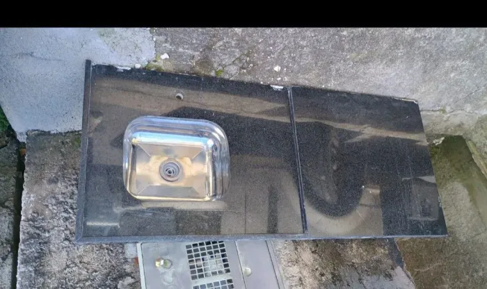 Pia de cozinha granito preto 1,50 x 0,66 com até seca