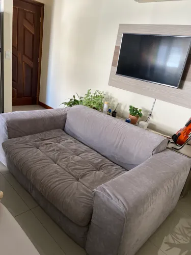 Sofá para vender hoje, perfeito para salas compactas