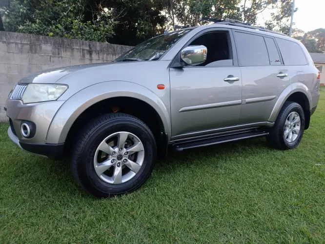Mitsubishi Pajero Dakar 3.2 4X4 T.i. Dies. 5P Aut. 2013