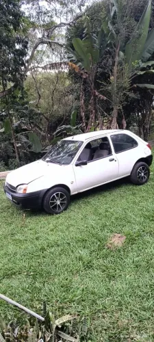 Ford Fiesta GL 1.0 3P 2000