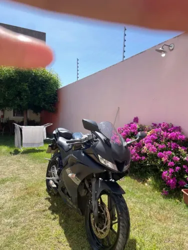 Yamaha R15 2024 | Conservada | Particular | Baixa km