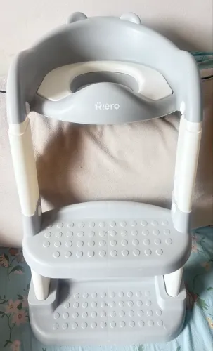 Assento Redutor Infantil para Vaso Sanitário com Escadinha - Kiero (Cinza/Branco)
