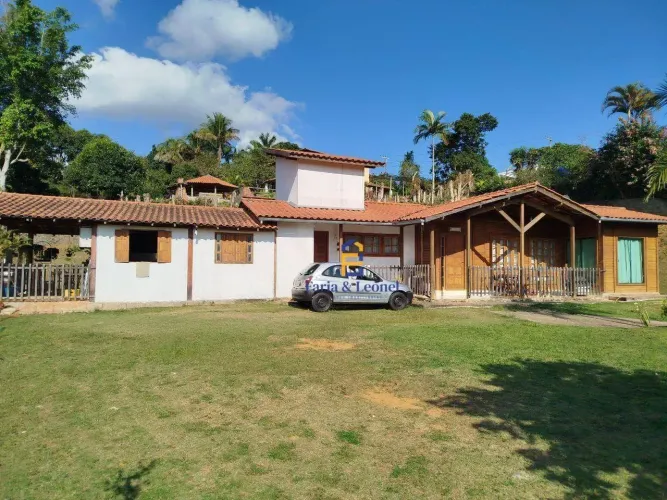 Chácara com 3 dormitórios à venda, 1308 m² por R$ 535.000,00 - Balança - Simão Pereira/MG