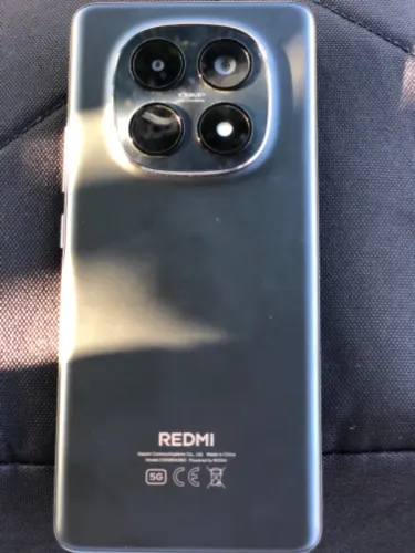 Redmi note 15 5G 8G de ram 256GB, celular seminovo com apenas dois dias de uso.