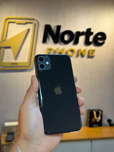 iPhone 11 - 64GB - Preto