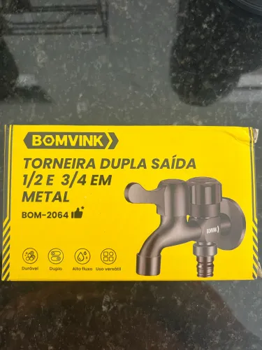 Torneira metal para pia