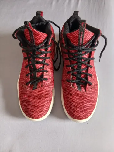 NIKE HYPERFRESH N38 25,5 CM