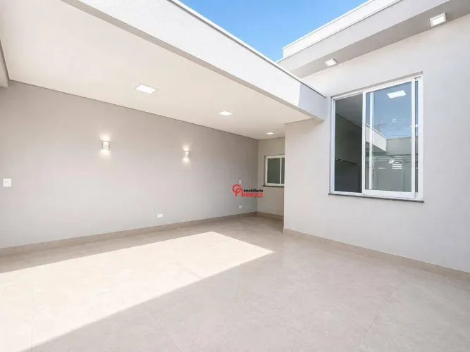 Casa com 3 dormitórios para alugar, 115 m² por R$ 4.500/mês - Jardim Esplanada - Americana