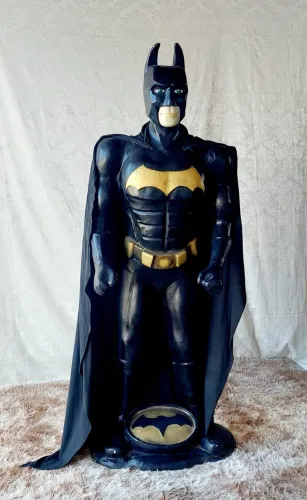 Escultura isopor Batman 2m