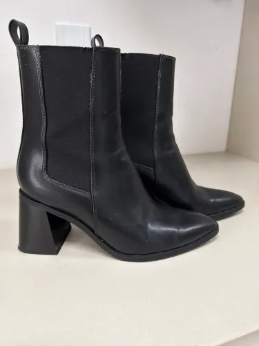 Bota Arezzo