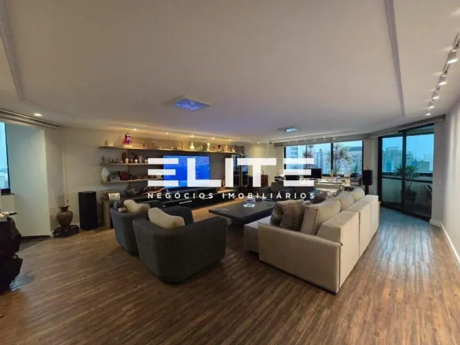 Apartamento de 4 suítes mobiliado com 4 vagas em Santo André Jardim