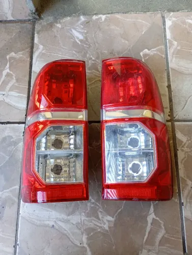 Lanterna Traseira Toyota Hilux Srv 2012 2013 2014 (Preço Unitário)