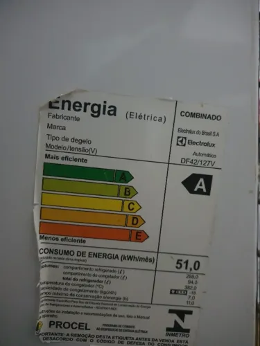 Geladeira Frost Free Electrolux Modelo DF42/127V
