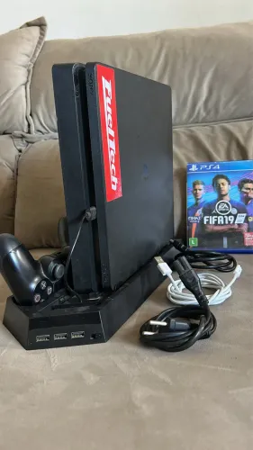 Vendo ps4 slim 1tb